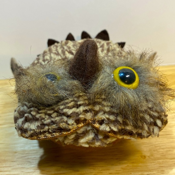 Tiny But Cute!! Plush Stuffed Bean Bag Brown Back Owl With Big Black Eyes - Picture 6 of 7